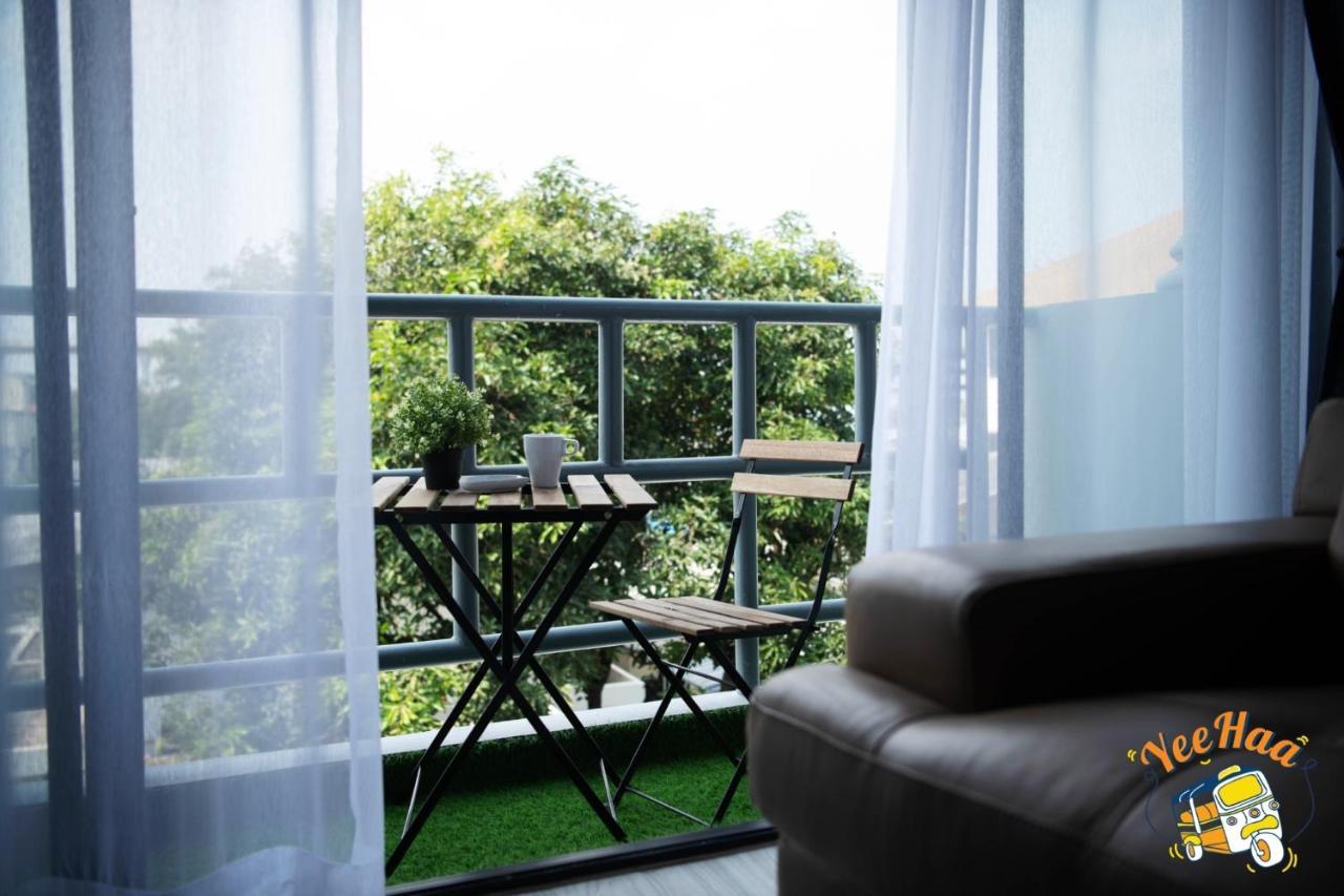 Yeehaa Bangsue Aparthotel Bangkok Exterior foto